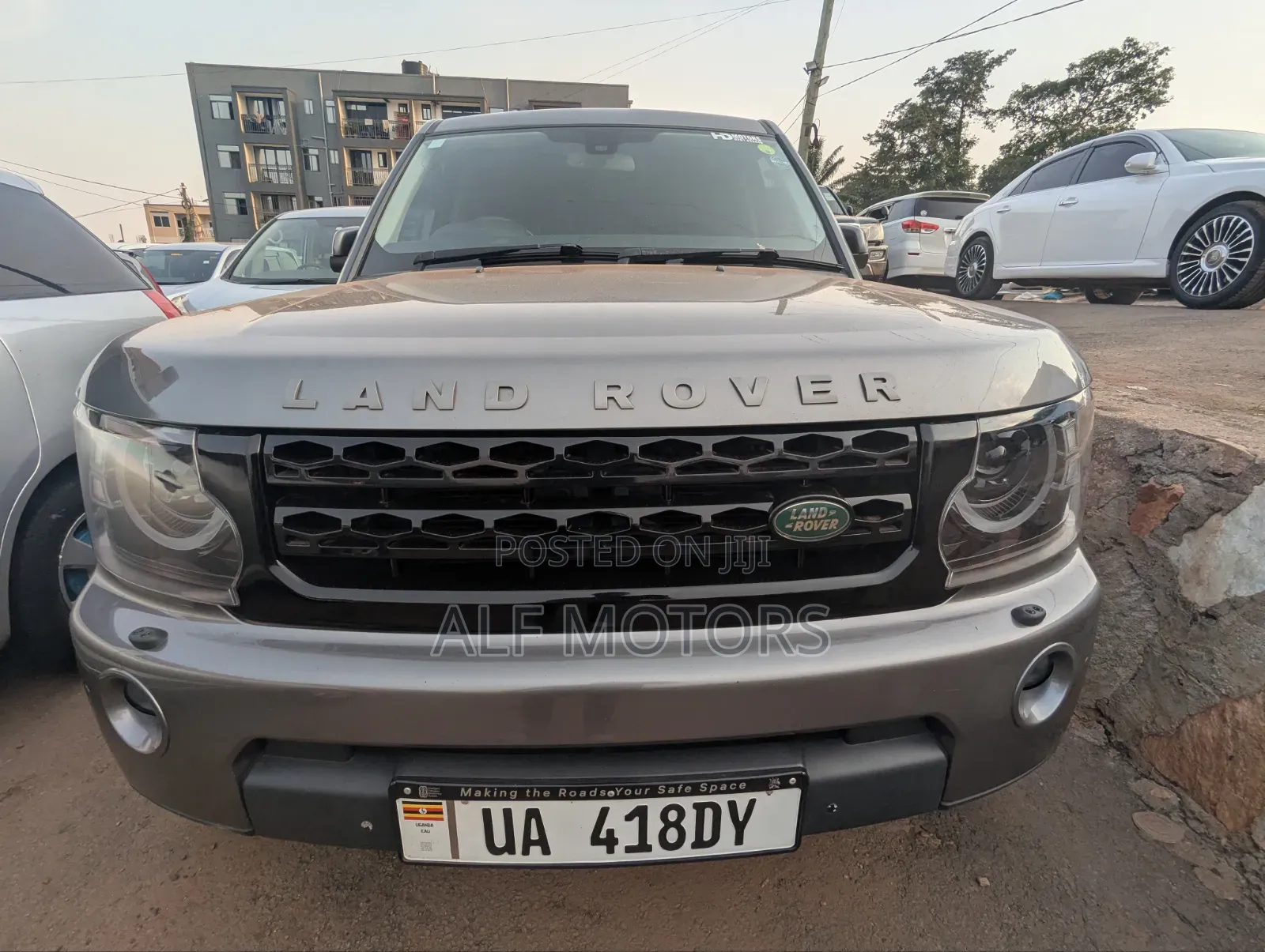 Land Rover Discovery 2013 Silver