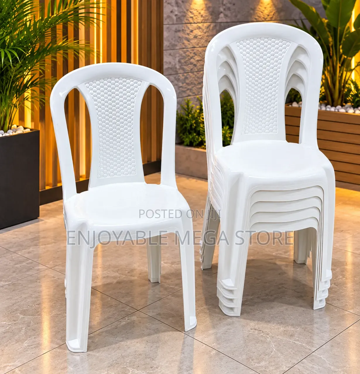 External and Internal Plastic Chairs Plastic Chairs