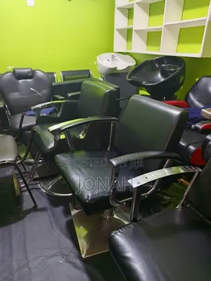 Salon Styling Chairs on Sale