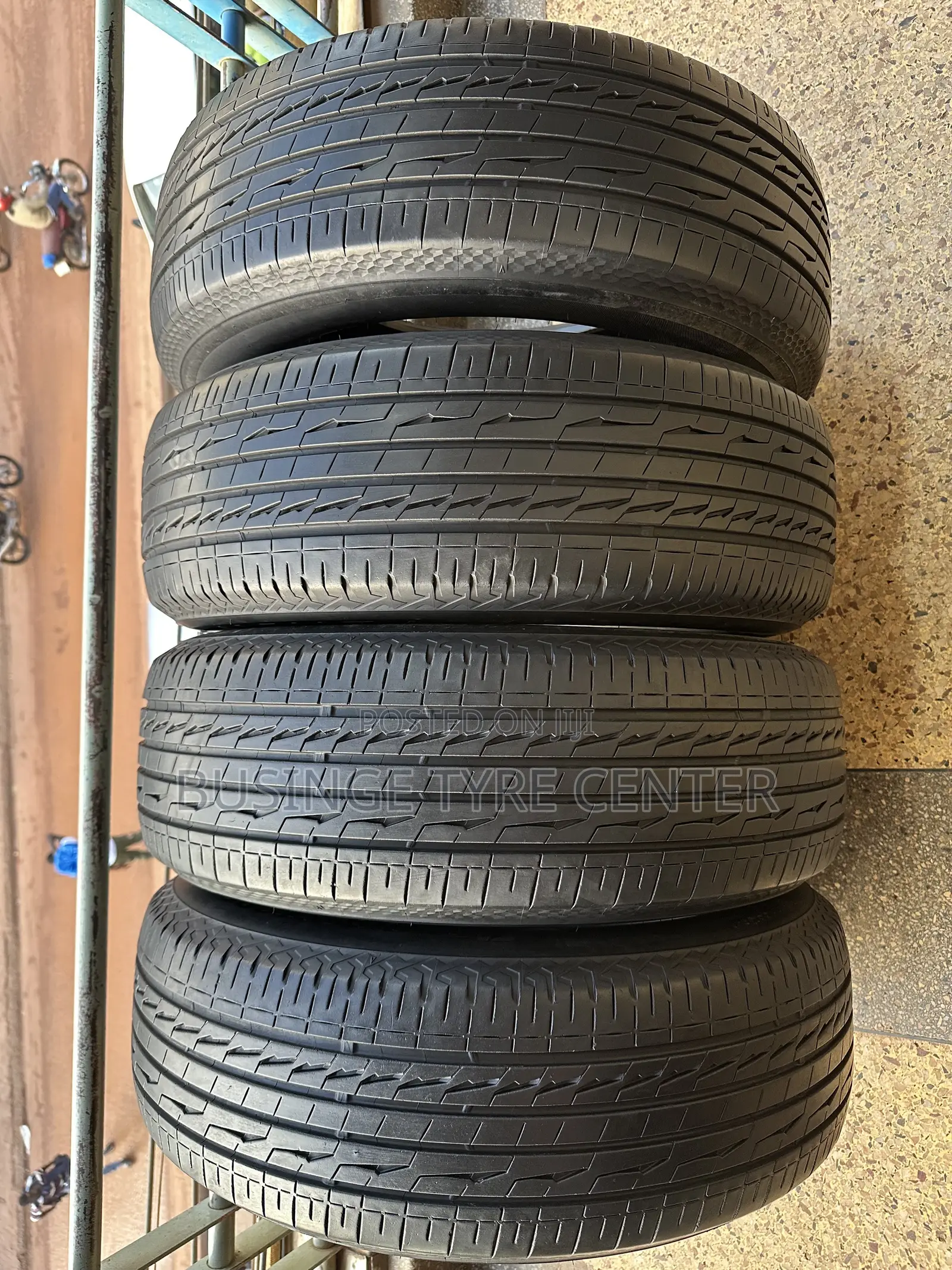 225/65r17 Bridgestone Highway Design