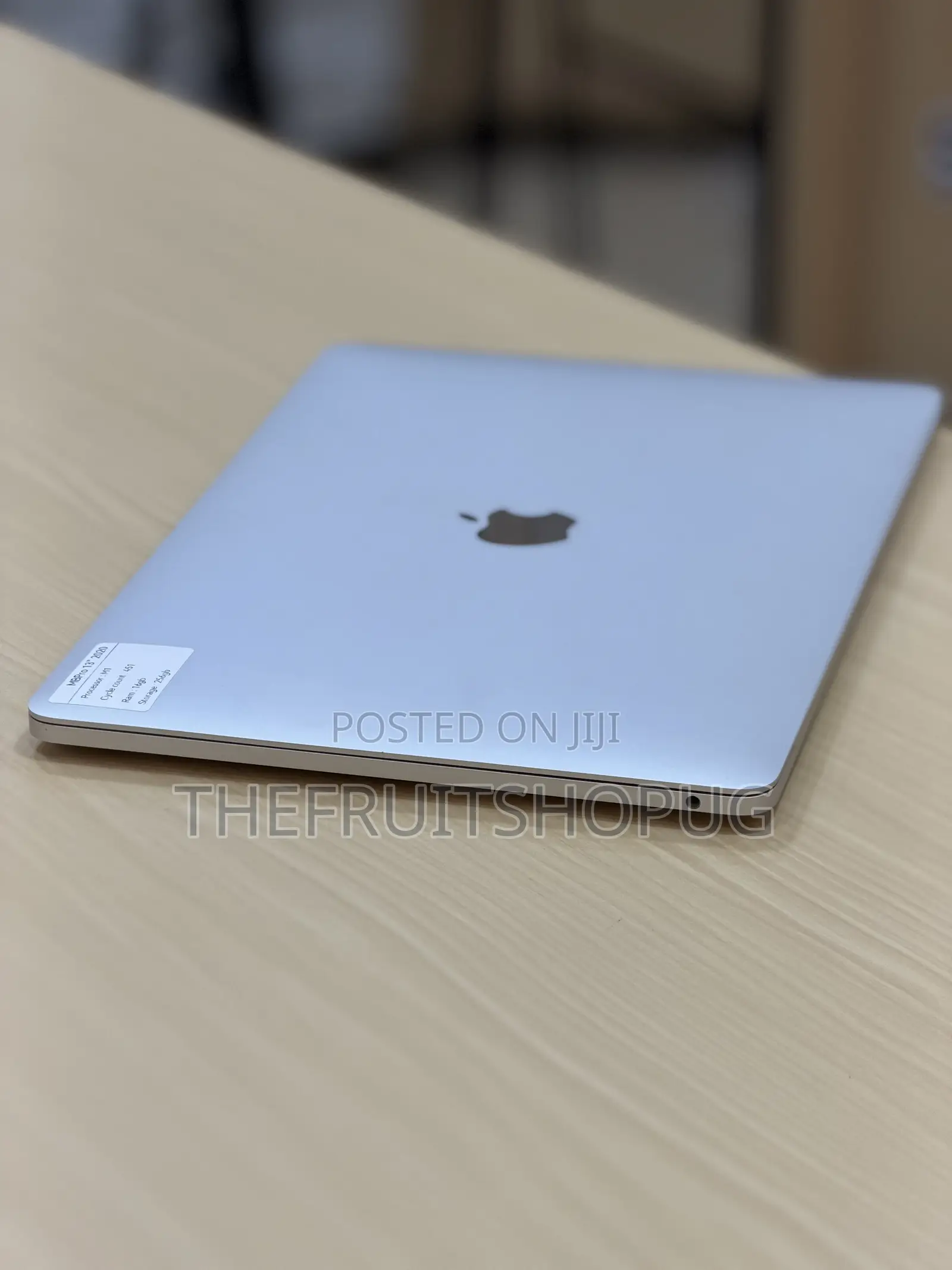 Laptop Apple MacBook Pro 2020 16GB Intel Core i5 SSD 512GB