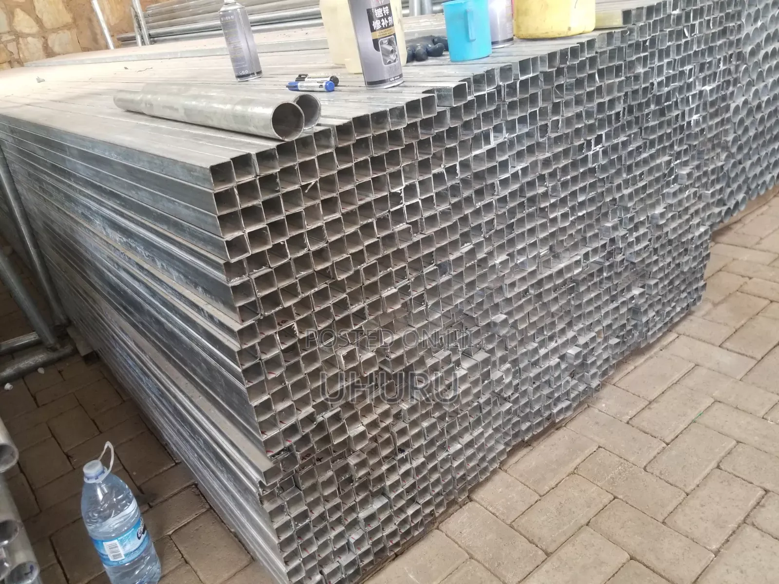 Galvanized Circular Squares Steel Pipes