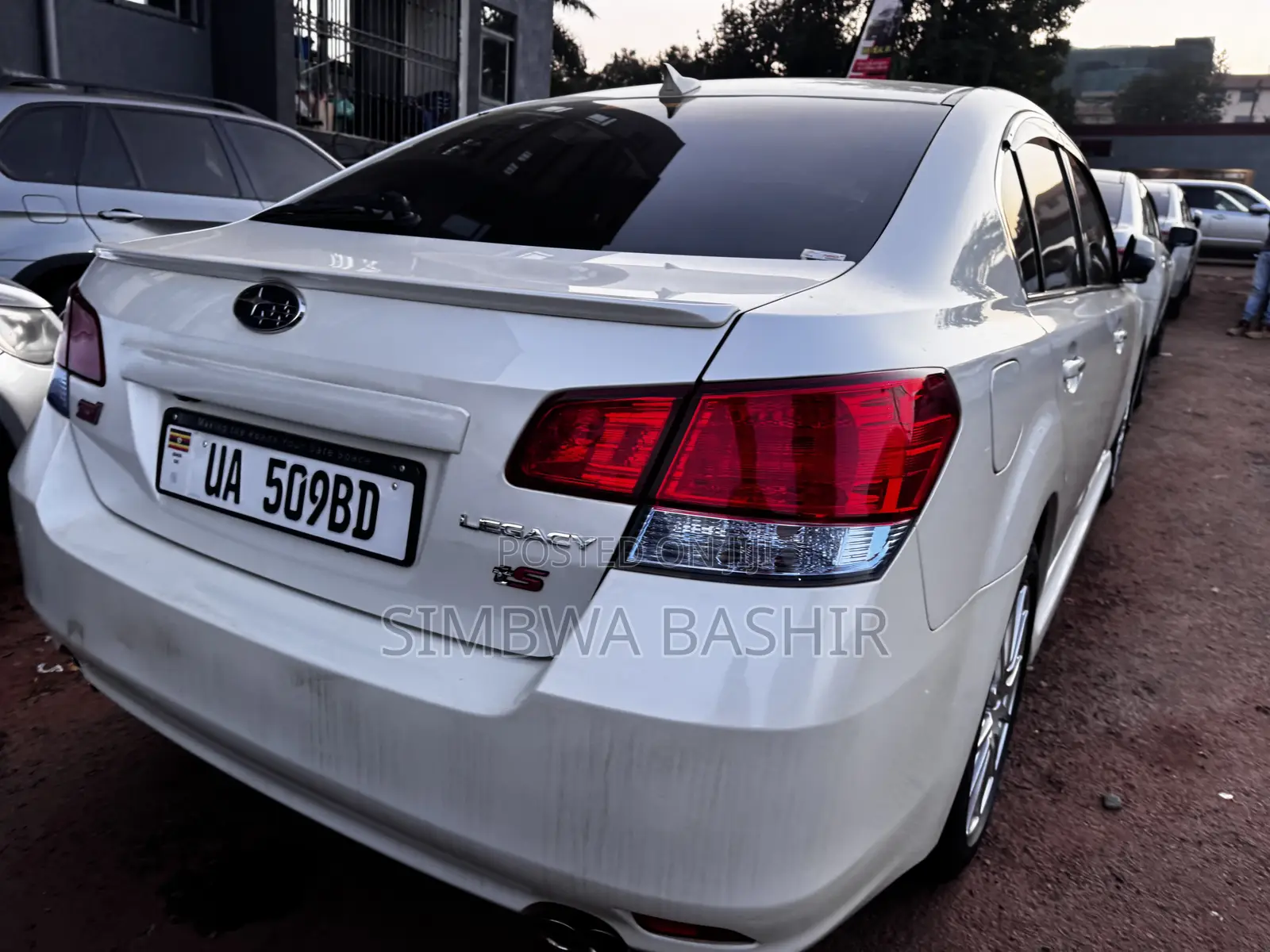 Subaru Legacy 2011 White