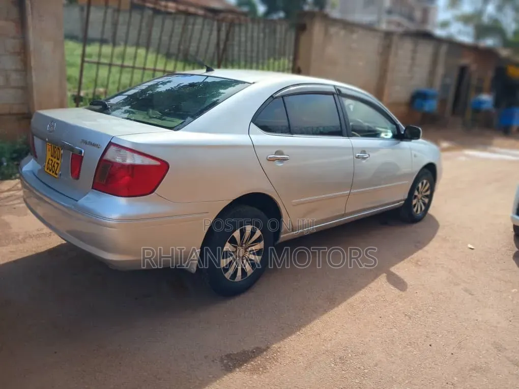 Toyota Premio 2006 Silver