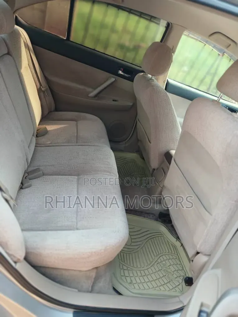 Toyota Premio 2006 Silver