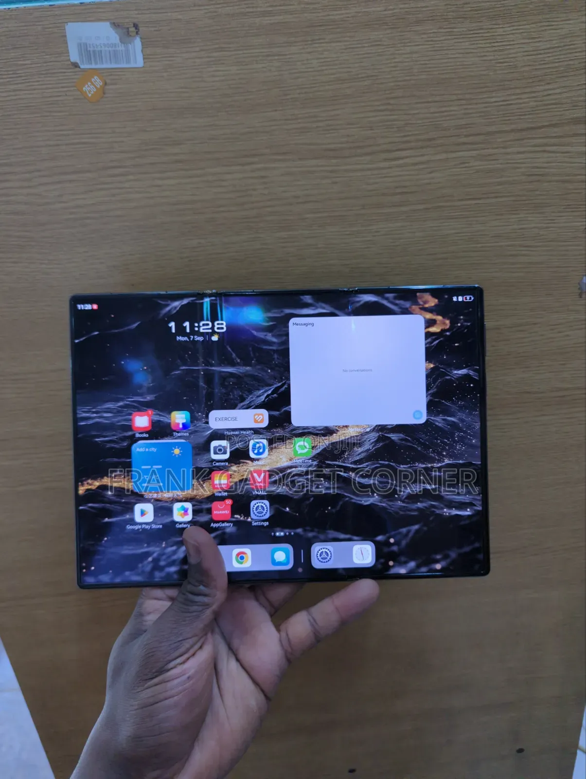 Huawei Mate XT Ultimate Design 1 TB Red