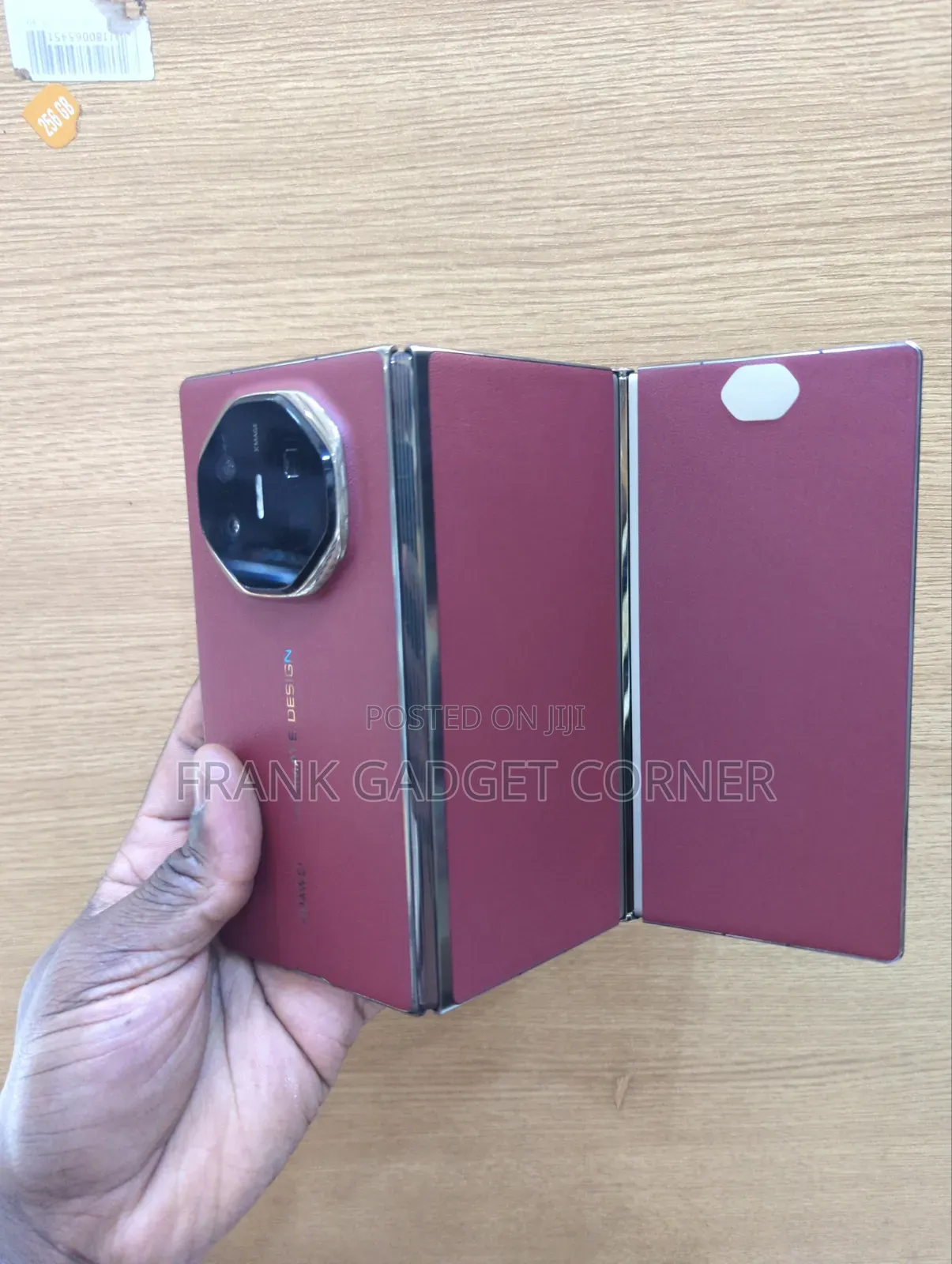 Huawei Mate XT Ultimate Design 1 TB Red