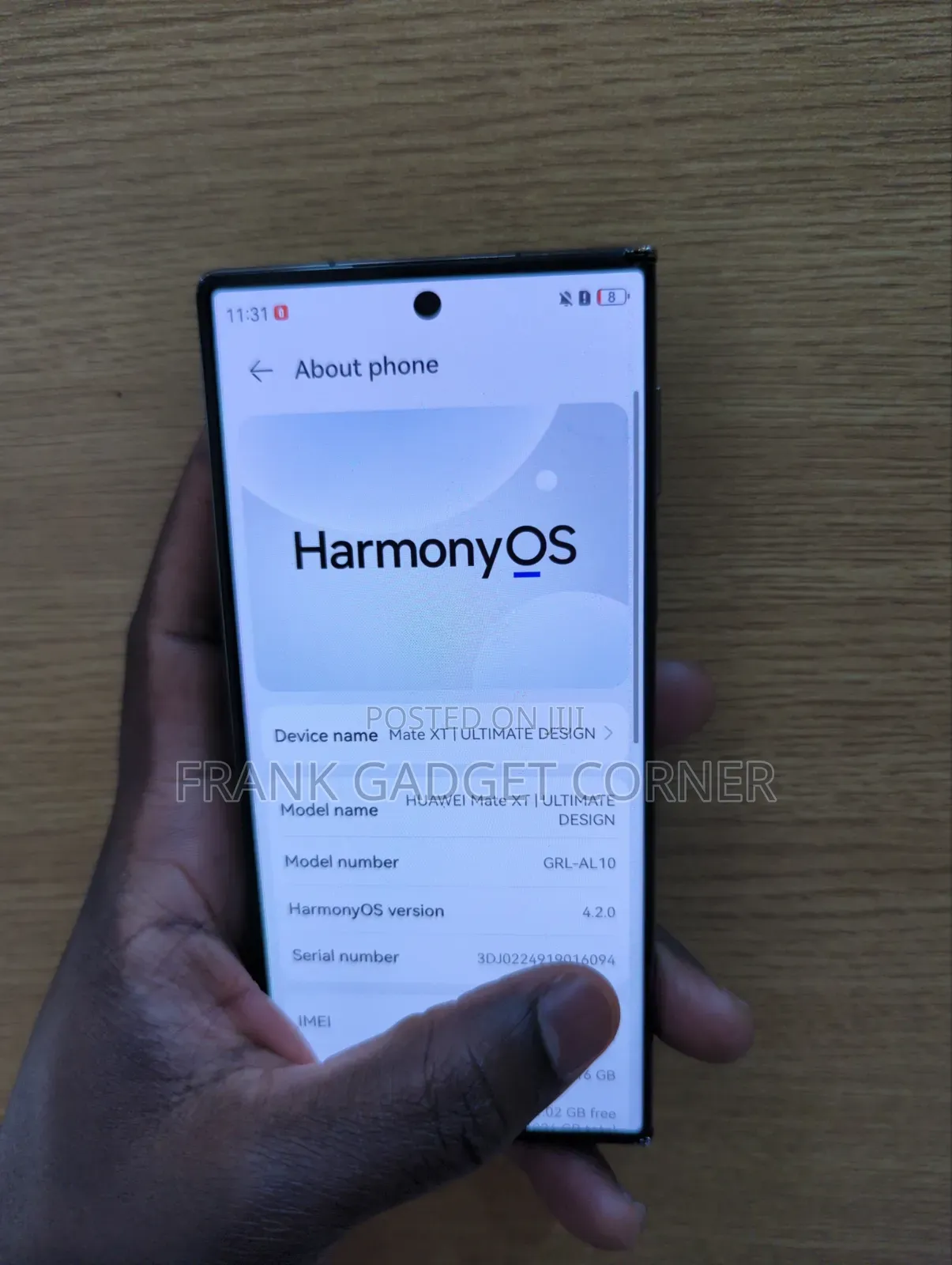 Huawei Mate XT Ultimate Design 1 TB Red