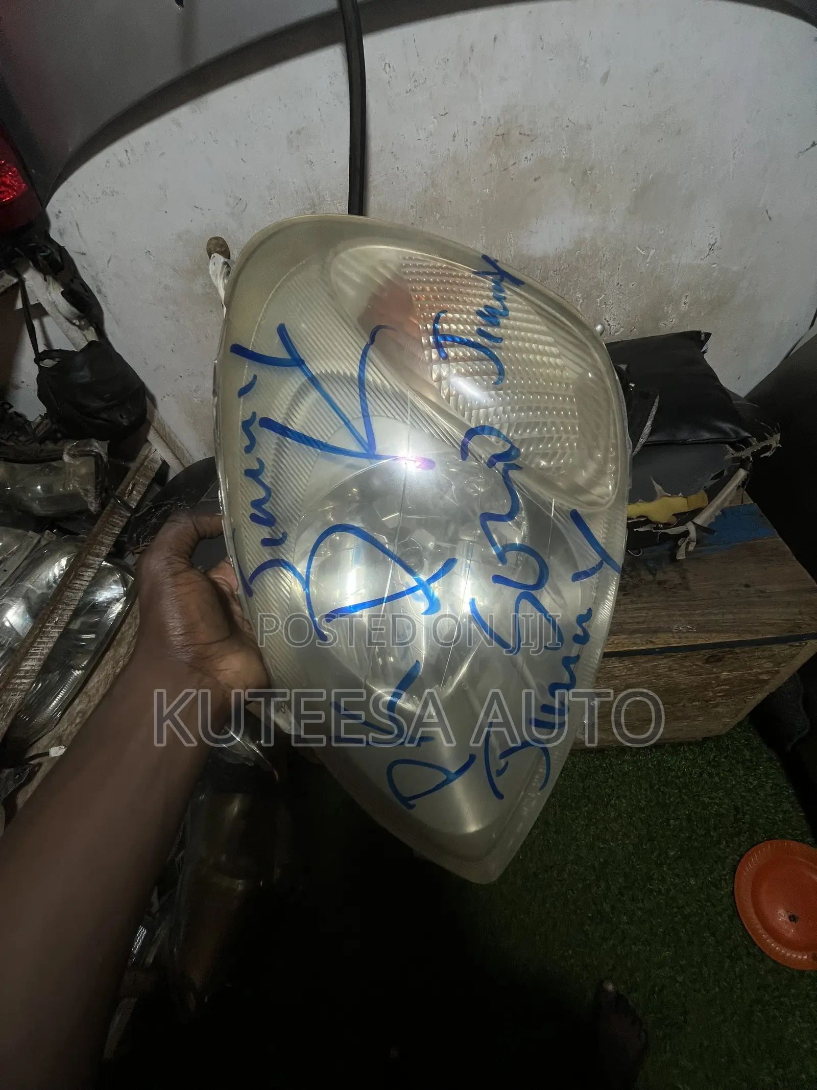 Vitz 2002 Headlight