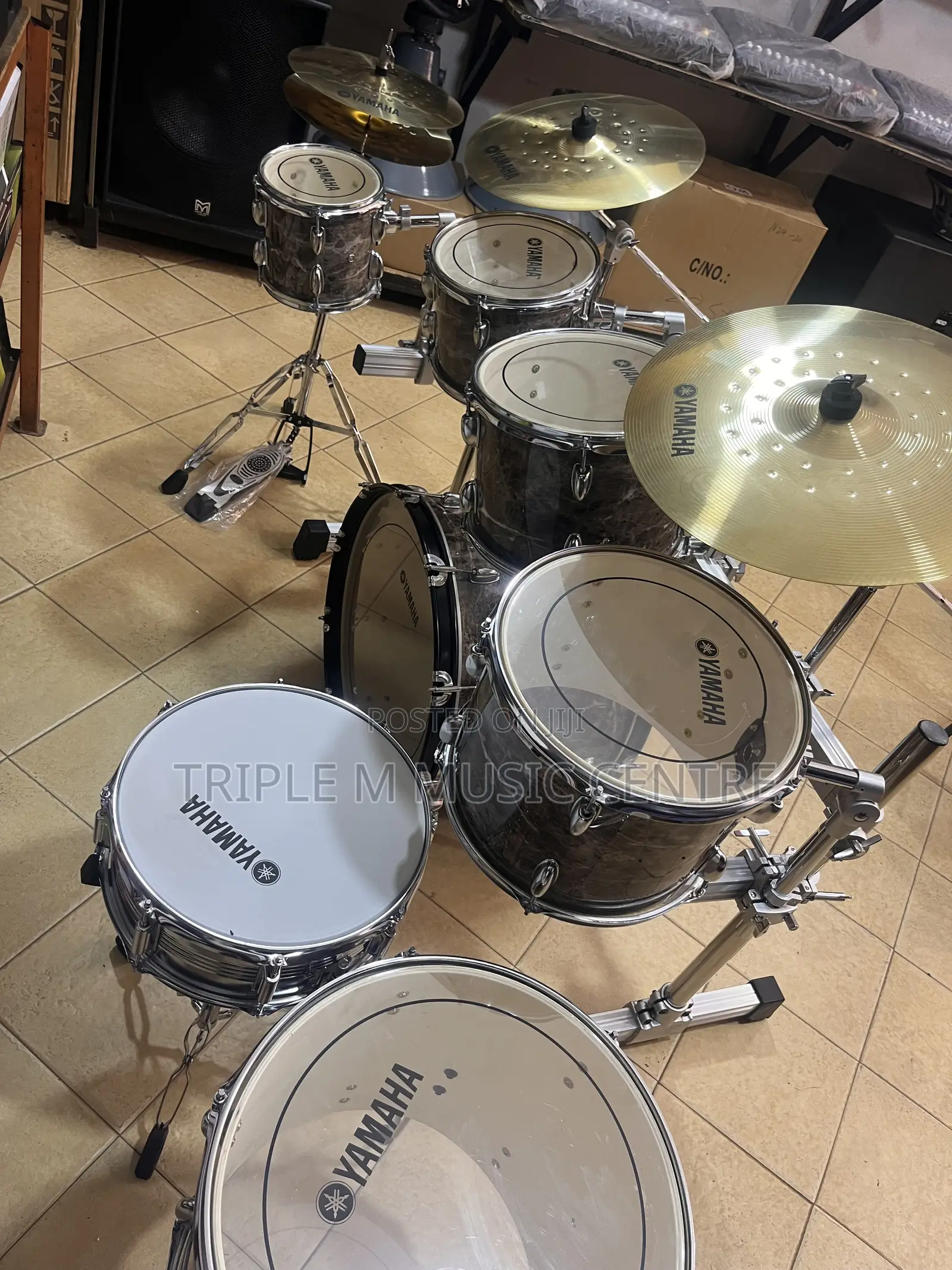 Yamaha 7 Piece Drumset