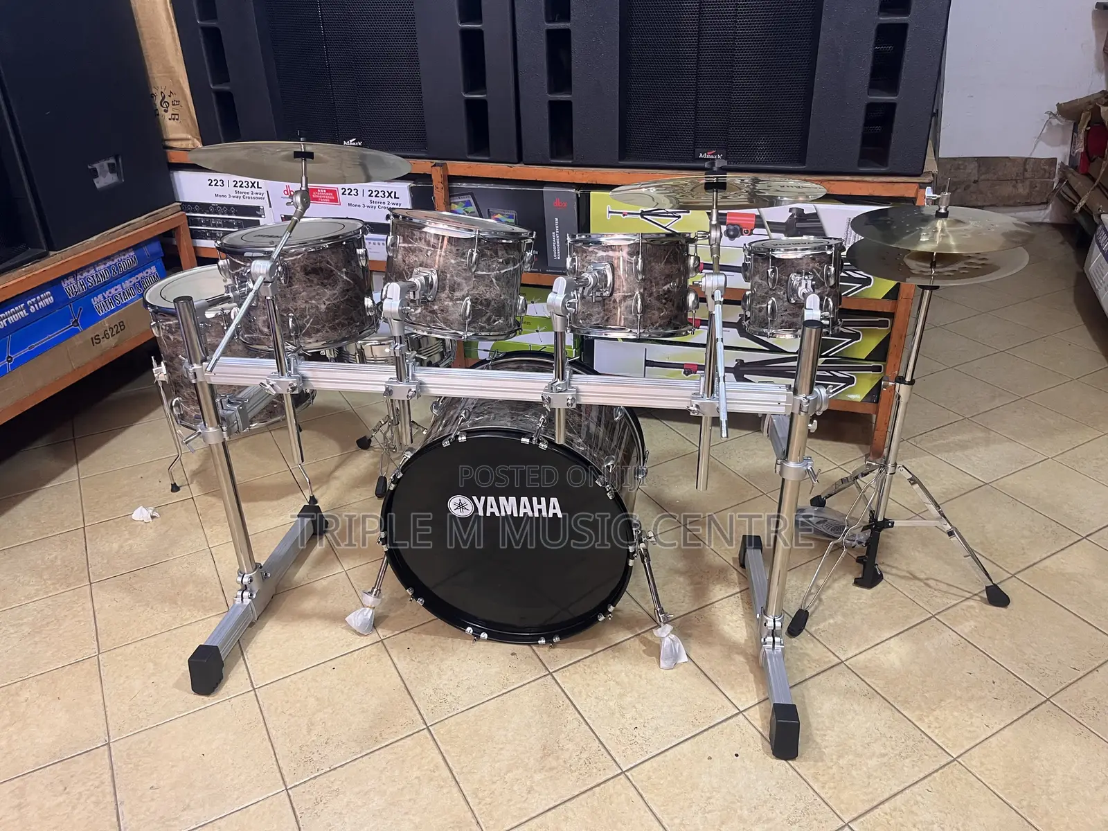 Yamaha 7 Piece Drumset