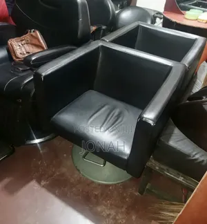 Salon Styling Chairs on Sale