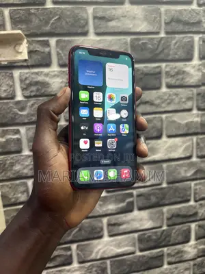 Apple iPhone 11 64 GB Red