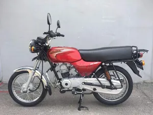 Bajaj Boxer 2017 Red