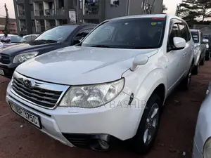 Subaru Forester 2010 White