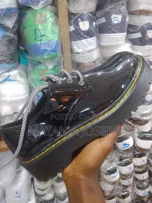Dr Martins