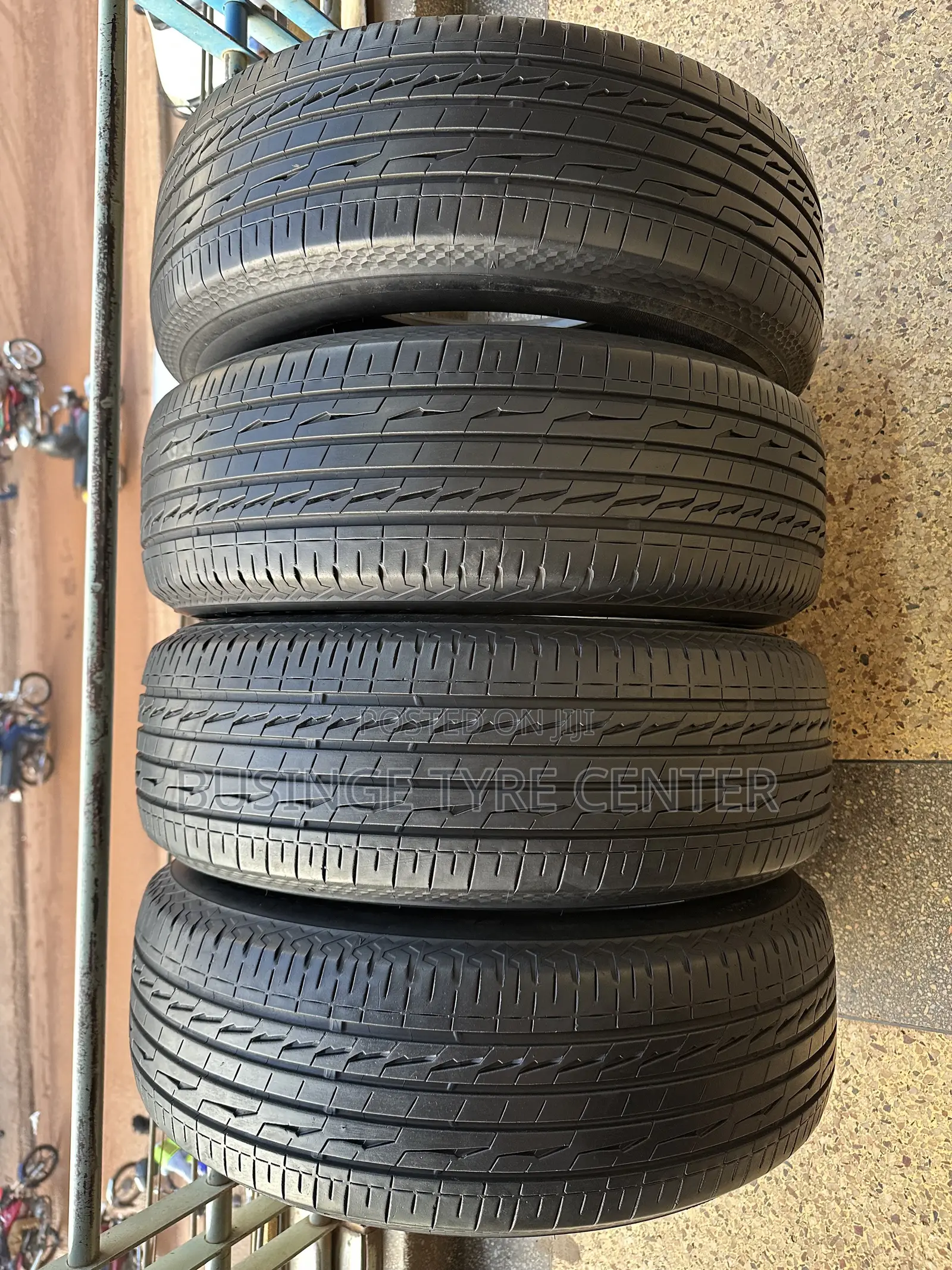 225/65r17 Bridgestone Highway Design
