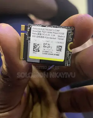 512GB PCIe Gen4x4 NVMe SSD – High Speed Storage