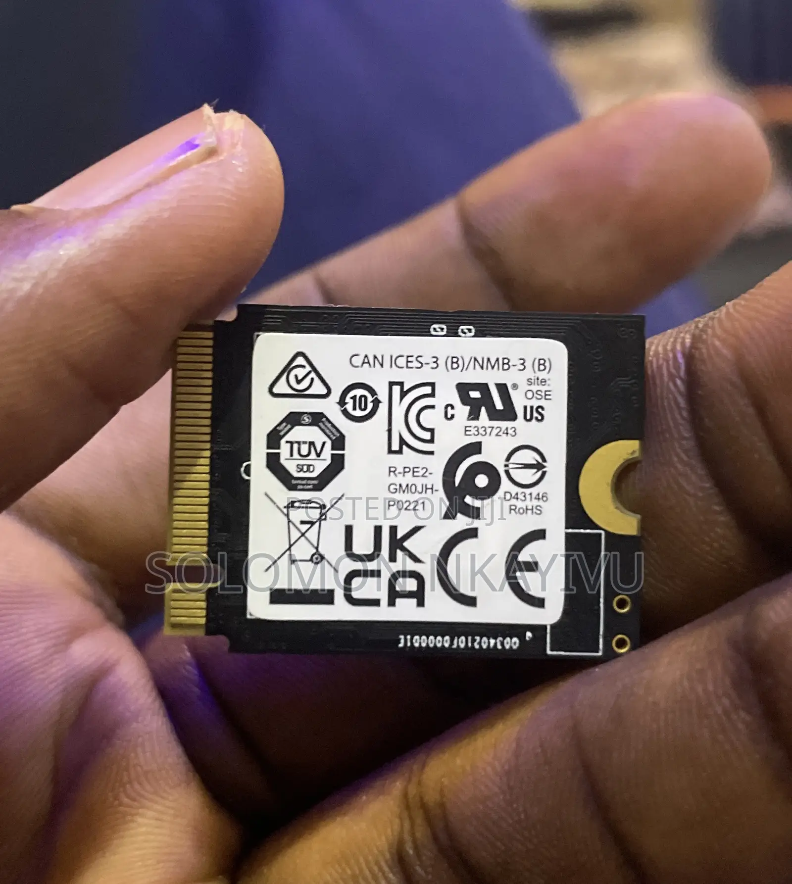512GB PCIe Gen4x4 NVMe SSD – High Speed Storage