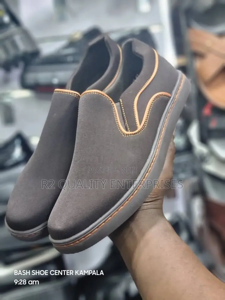 Men's Casual Slip-on Sneakers
