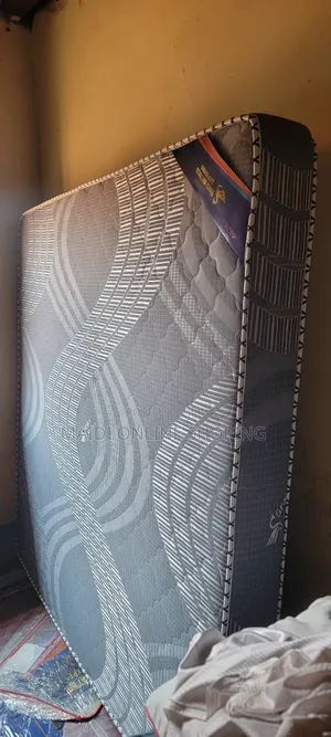 Grace Foam Mattress High Density 6x6 By6 Inches