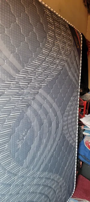 Grace Foam Mattress High Density 6x6 By6 Inches