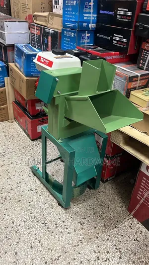 Motorized Petrol-Powered Silage Chopper/Chaff Cutter/Forage Harvester