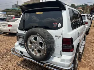 Mitsubishi Pajero IO 2003 White