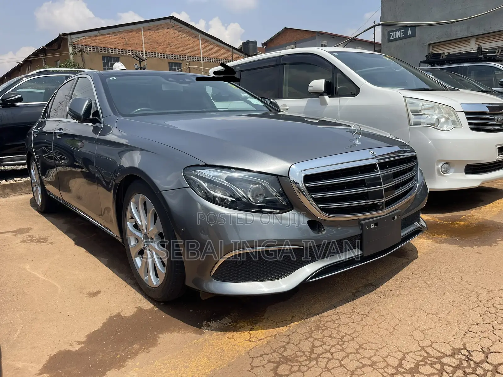 Mercedes-Benz E400 2017 Gray