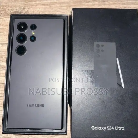 New Samsung Galaxy S24 Ultra 256 GB Black