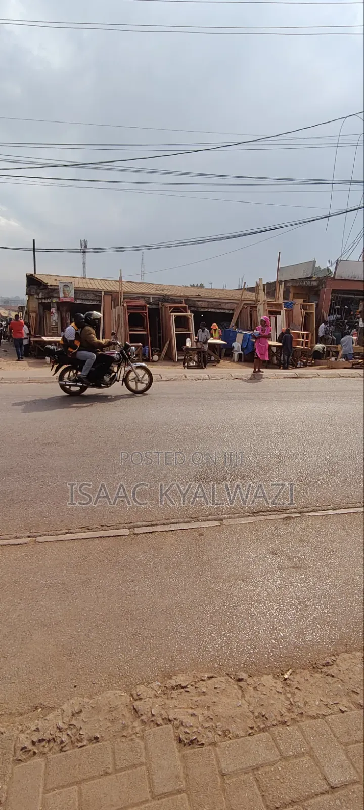 Land for Sale in Ndeeba