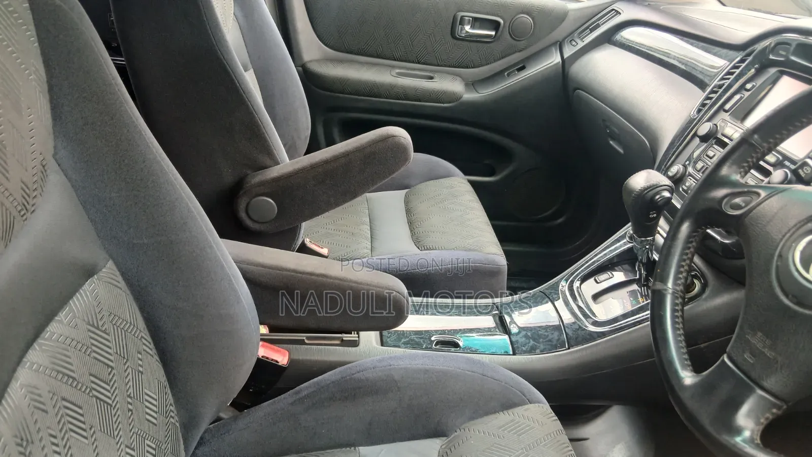 Toyota Kluger 2007 Silver
