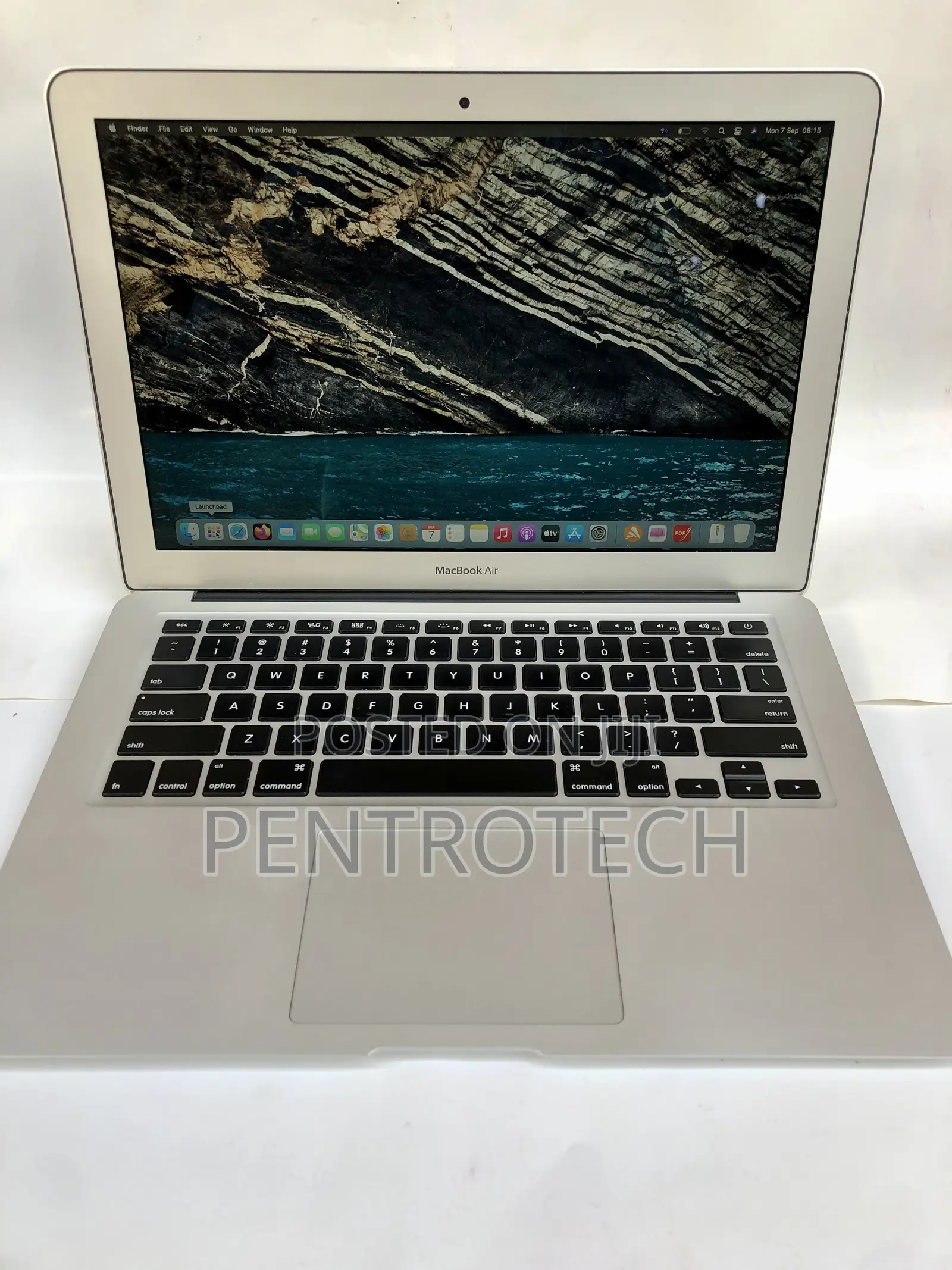 Laptop Apple MacBook Air 2014 8GB Intel Core i7 HDD 128GB