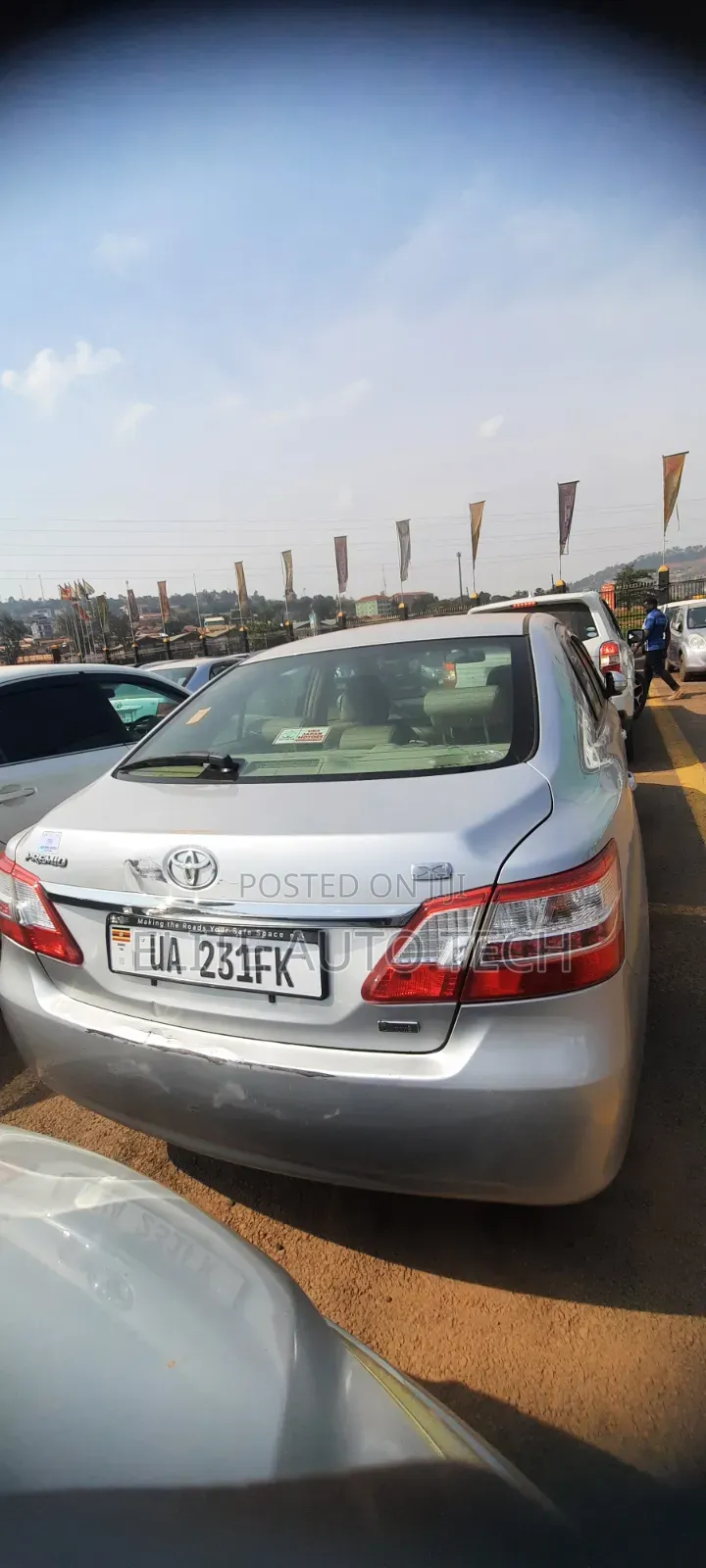 Toyota Premio 1.8 FWD 2013 Silver