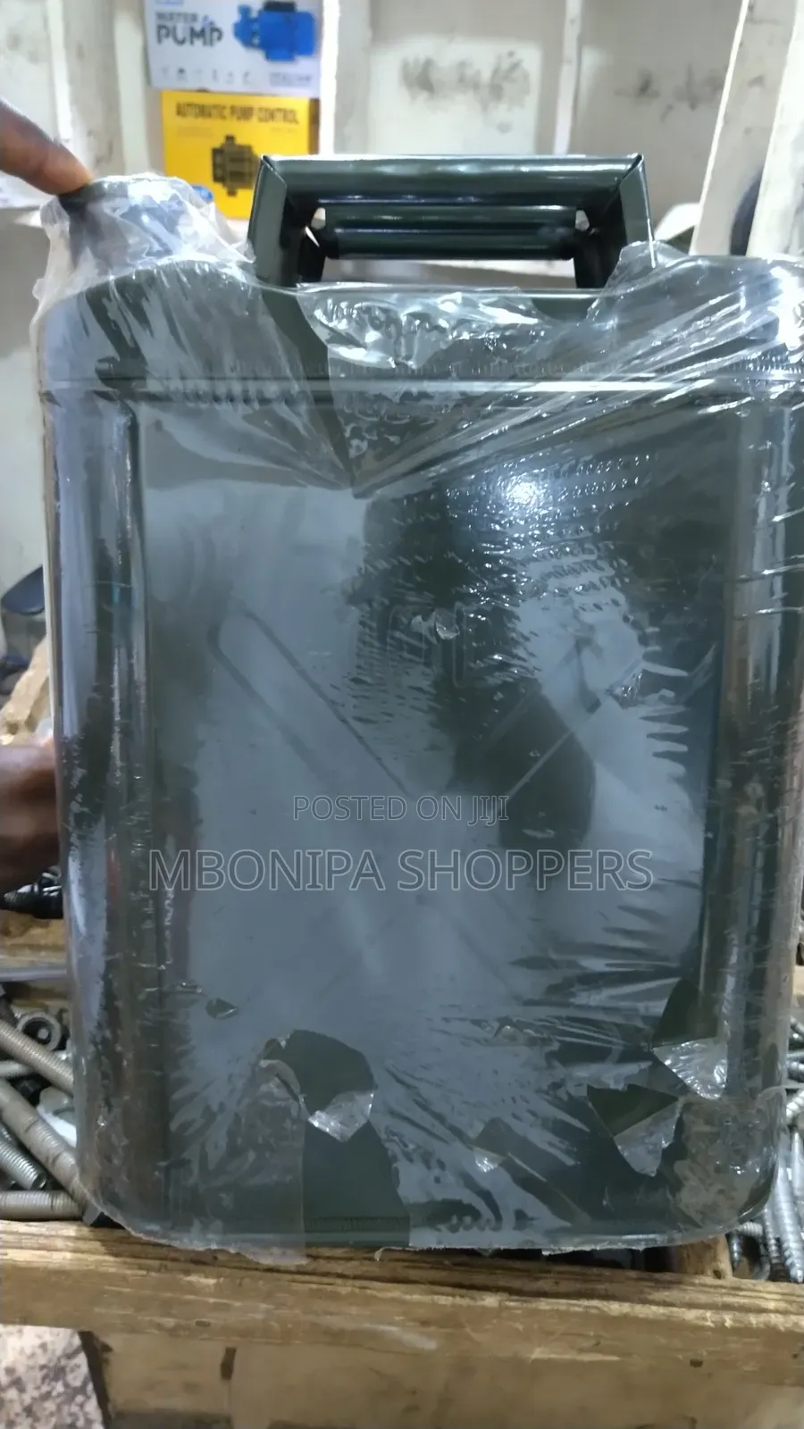 10L Steel Jerry Can for Storing and Transporting Fuel, Diesel, or Oil