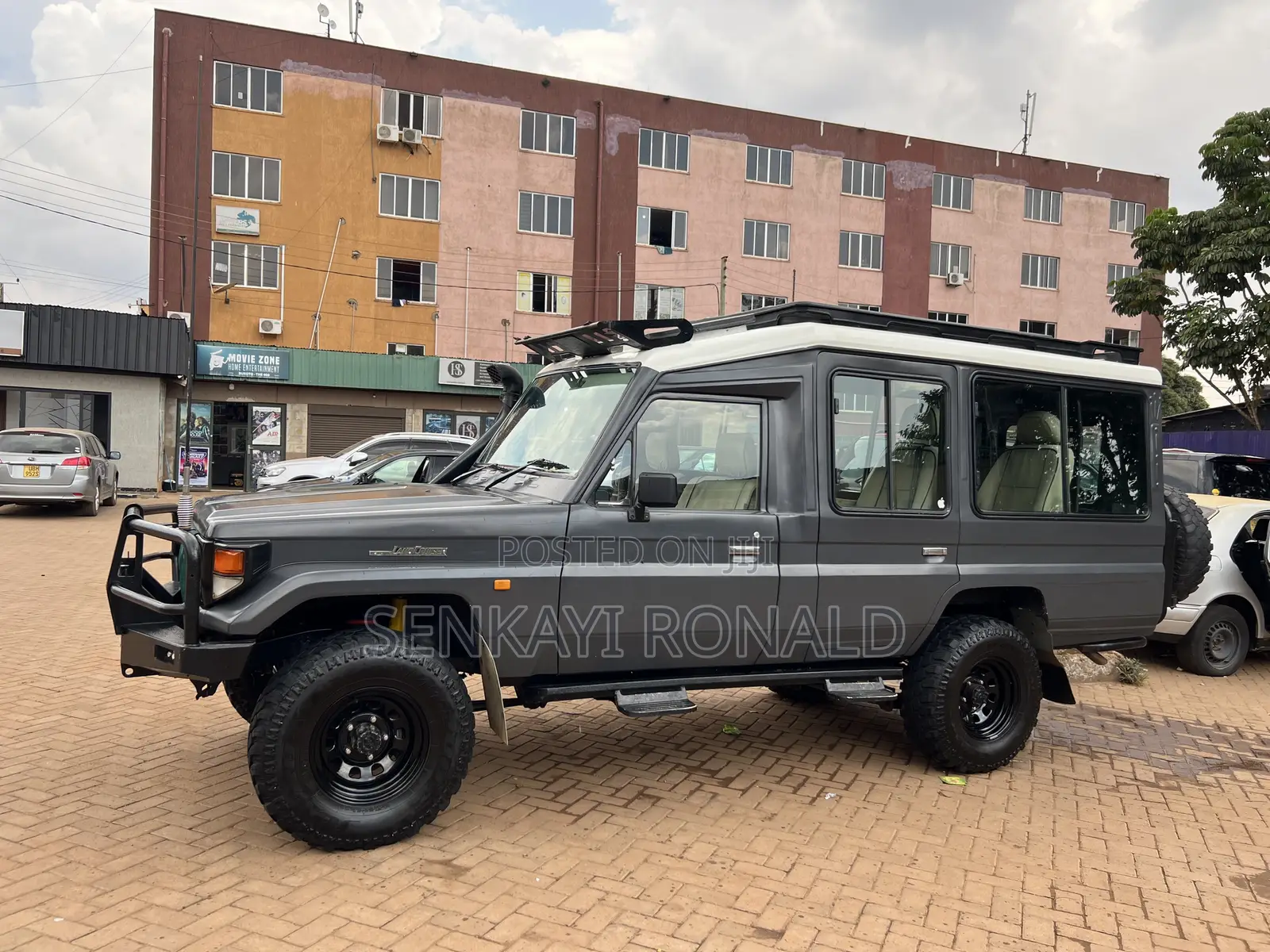 Toyota Land Cruiser 79 Series 2001 Gray