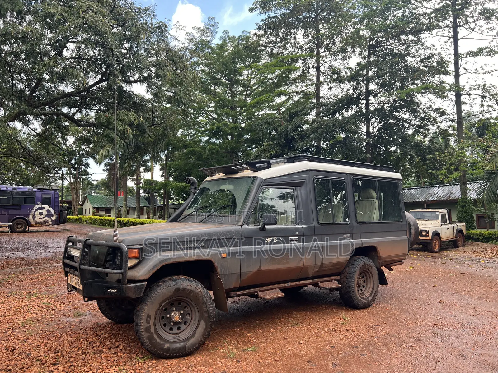 Toyota Land Cruiser 79 Series 2001 Gray