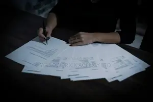 Contract Drafting Services by Experienced Lawyer | Kampala