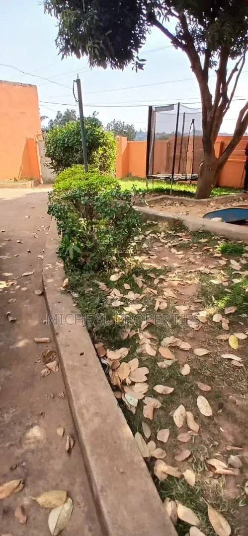 3bdrm House in Mpelerwe Town 200M, Kawempe for sale