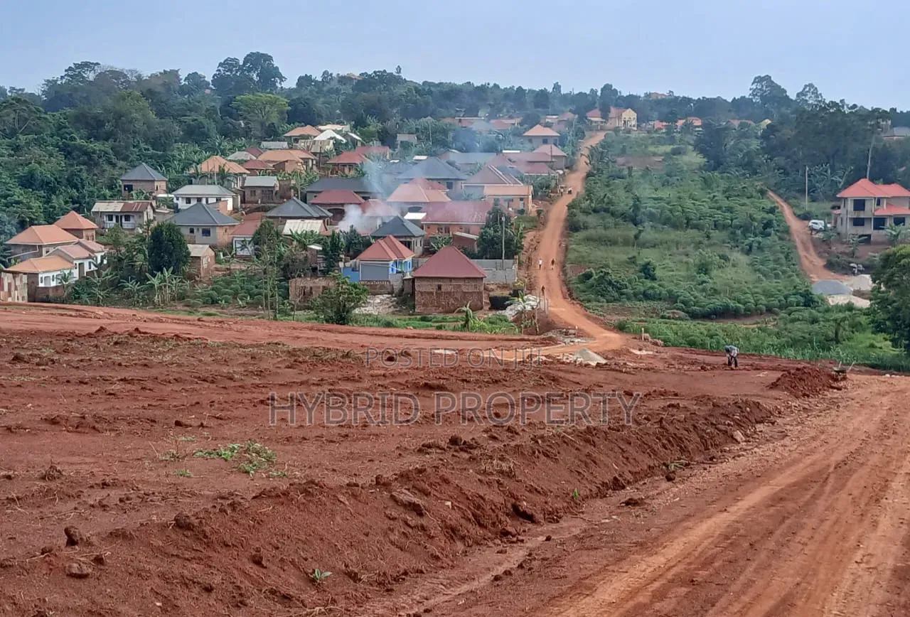 Prime Plots for Sale at Gayaza~Busukuma Modern View Estate~Gayaza Rd.