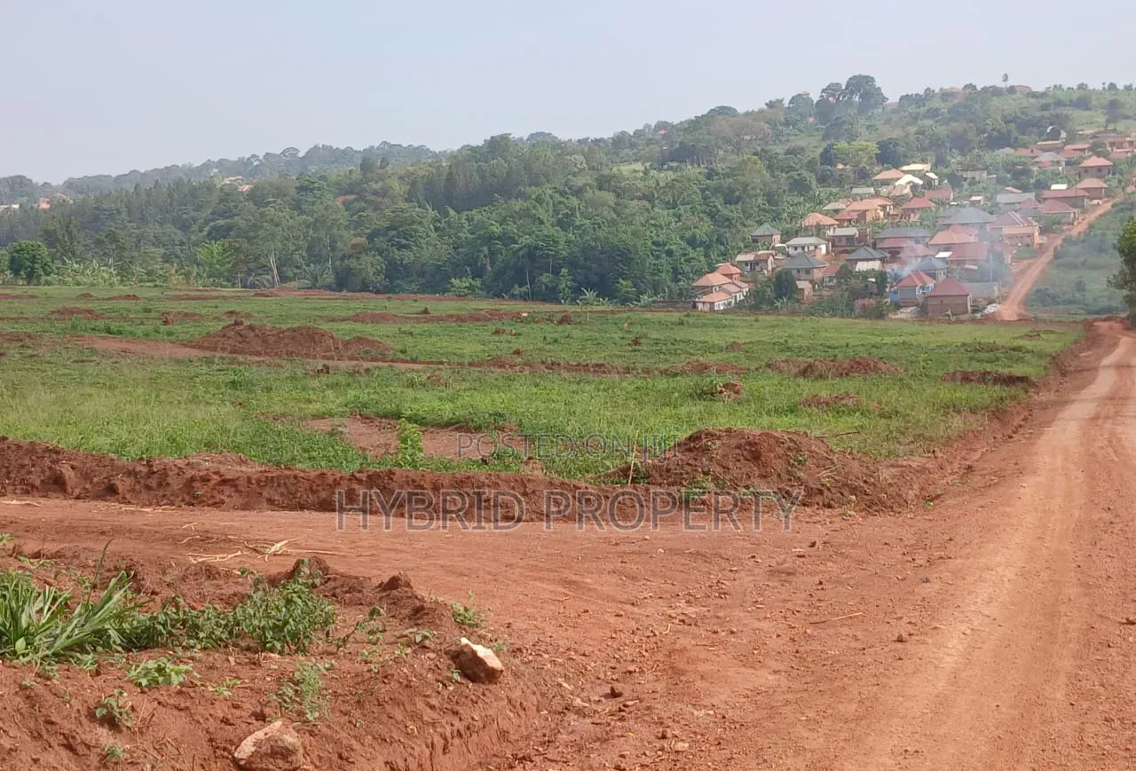Prime Plots for Sale at Gayaza~Busukuma Modern View Estate~Gayaza Rd.
