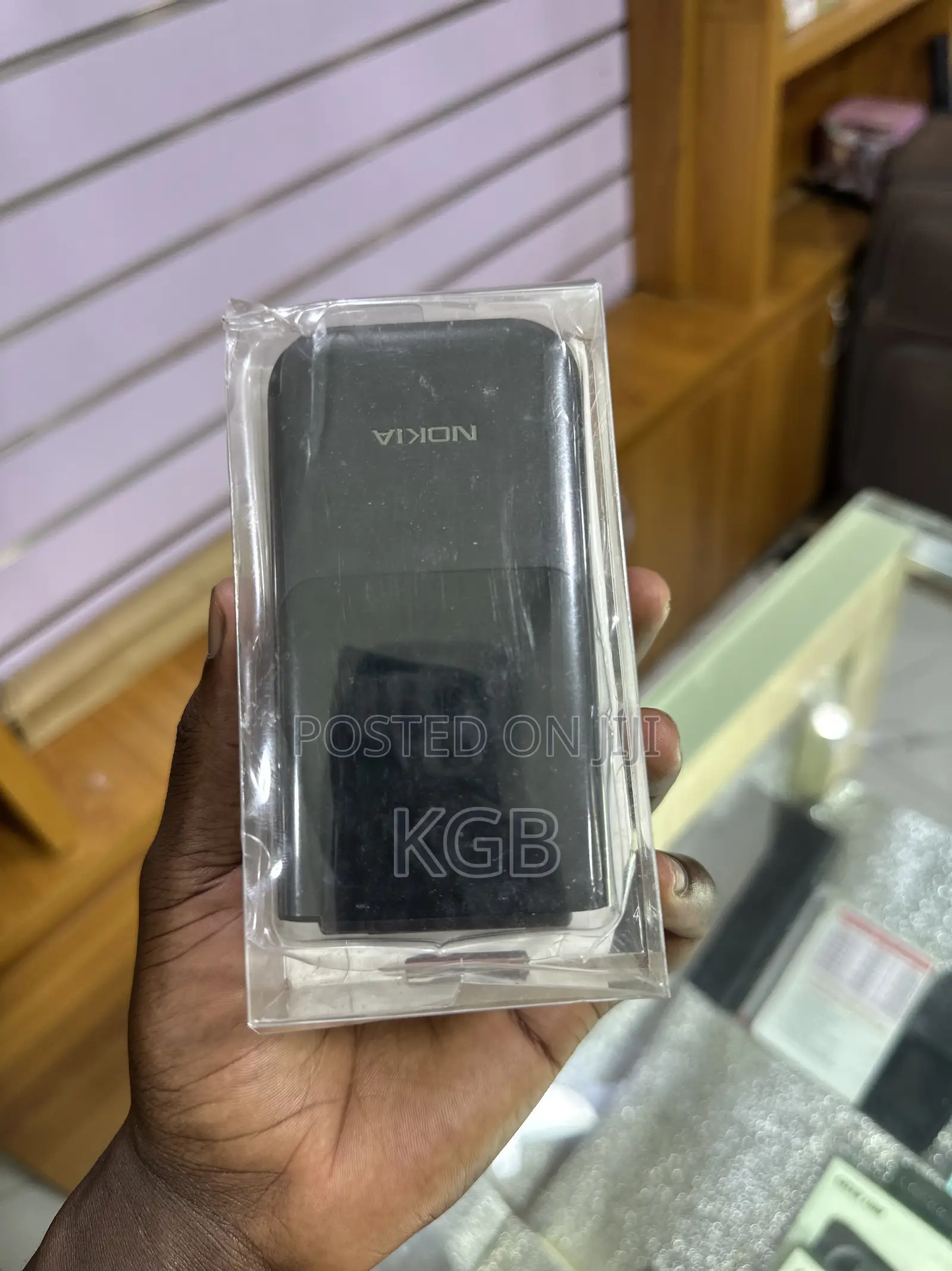 New Nokia 2720 Flip 512 GB Black