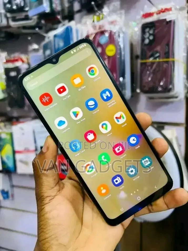 Samsung Galaxy A12 64 GB Black