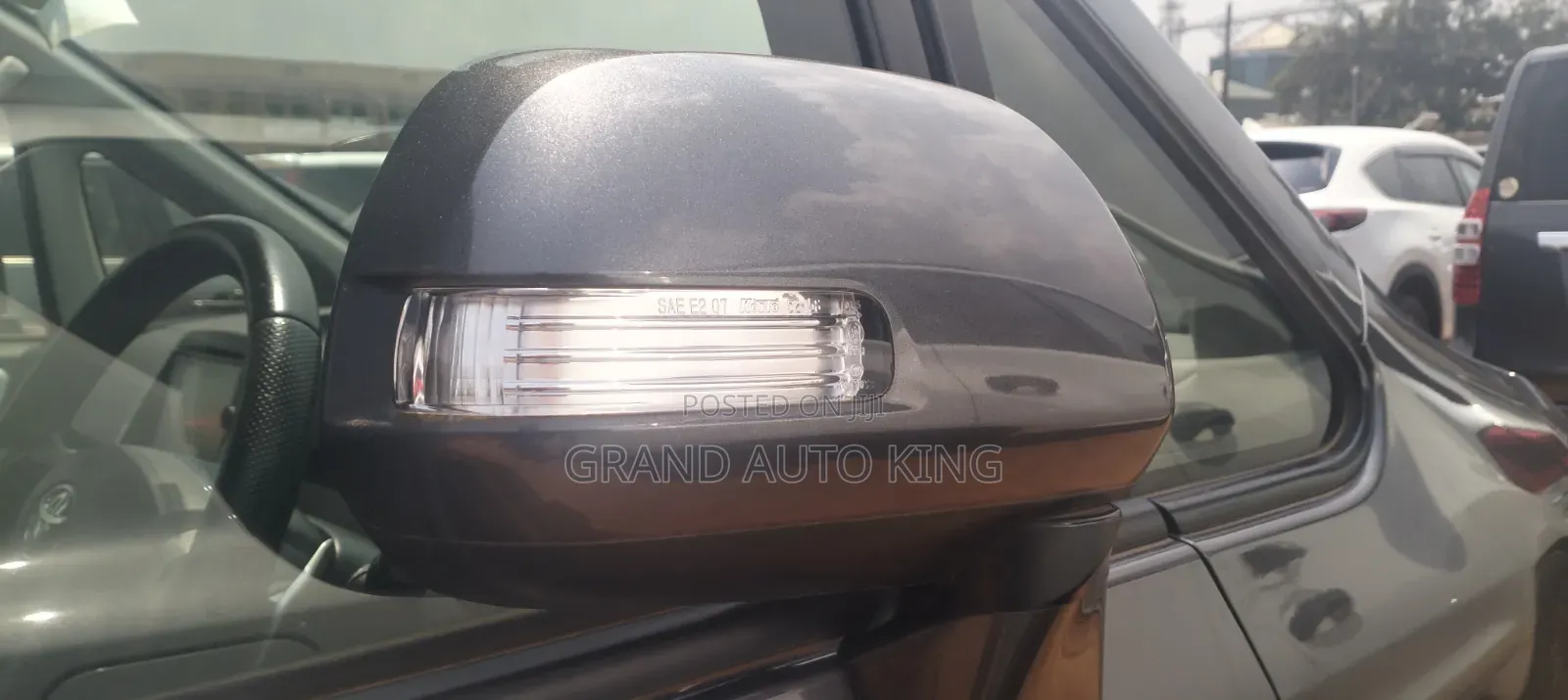 Toyota Noah 2013 Gray