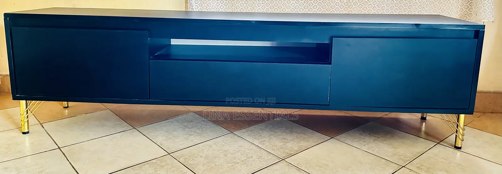 Black Classy TV Stand