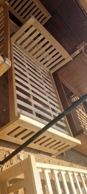 4 by 6 Neat and Strong Bed
