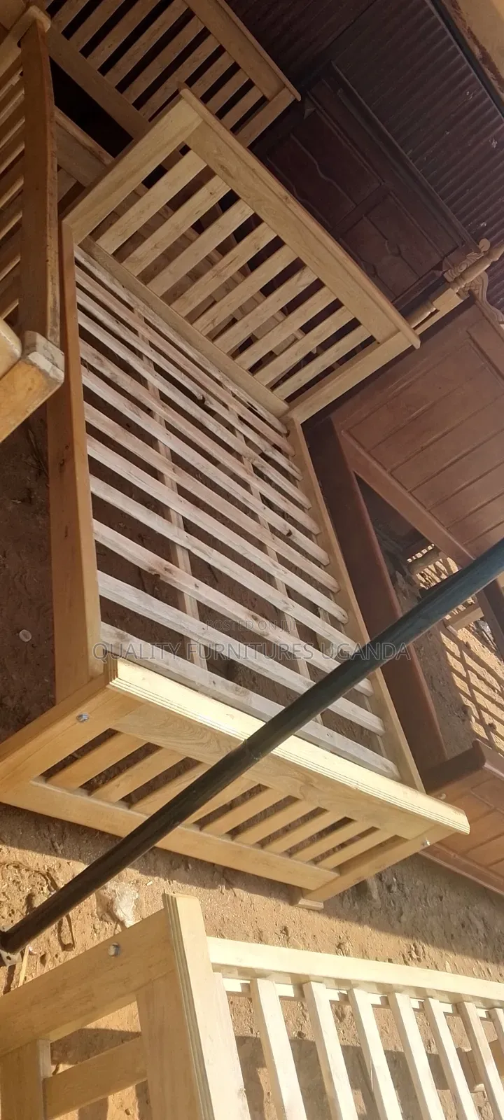 4 by 6 Neat and Strong Bed