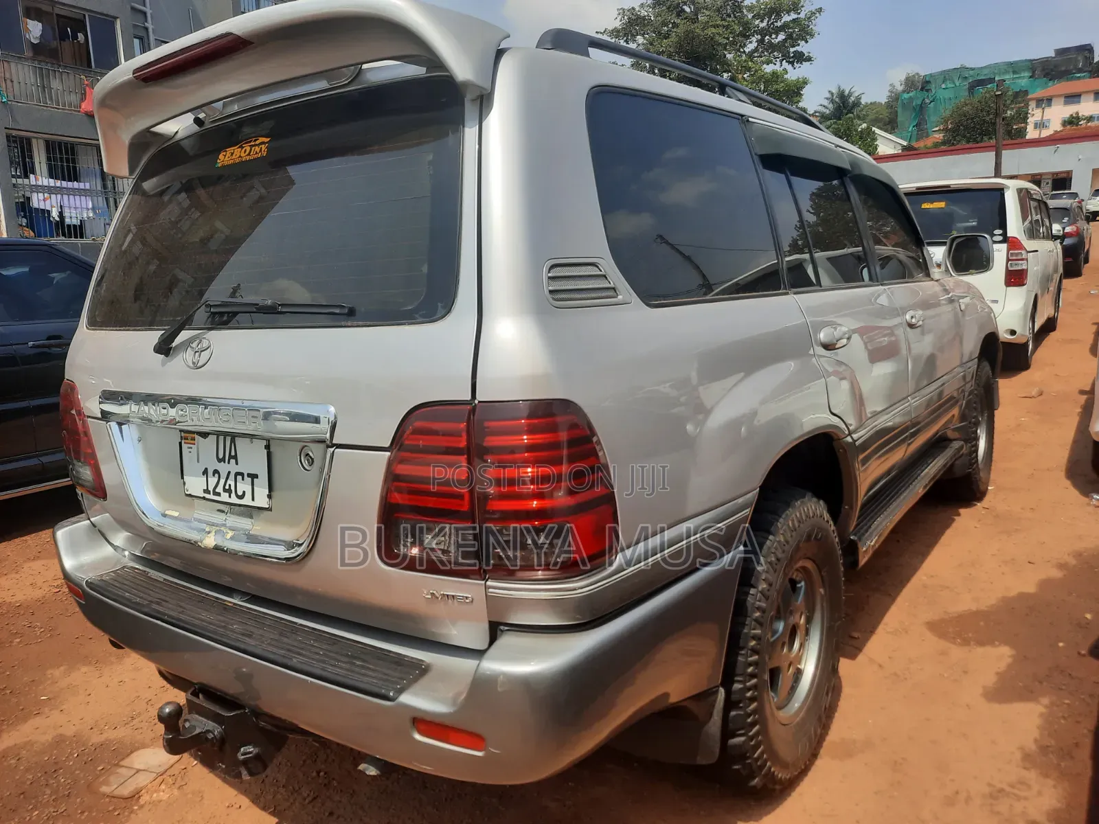Toyota Land Cruiser Cygnus 4.7 2005 Silver