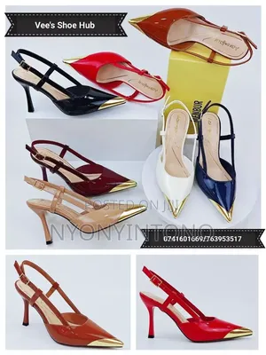 Aaronfaiy Pointed Boot Shoe With Gold Metal Toe Cap