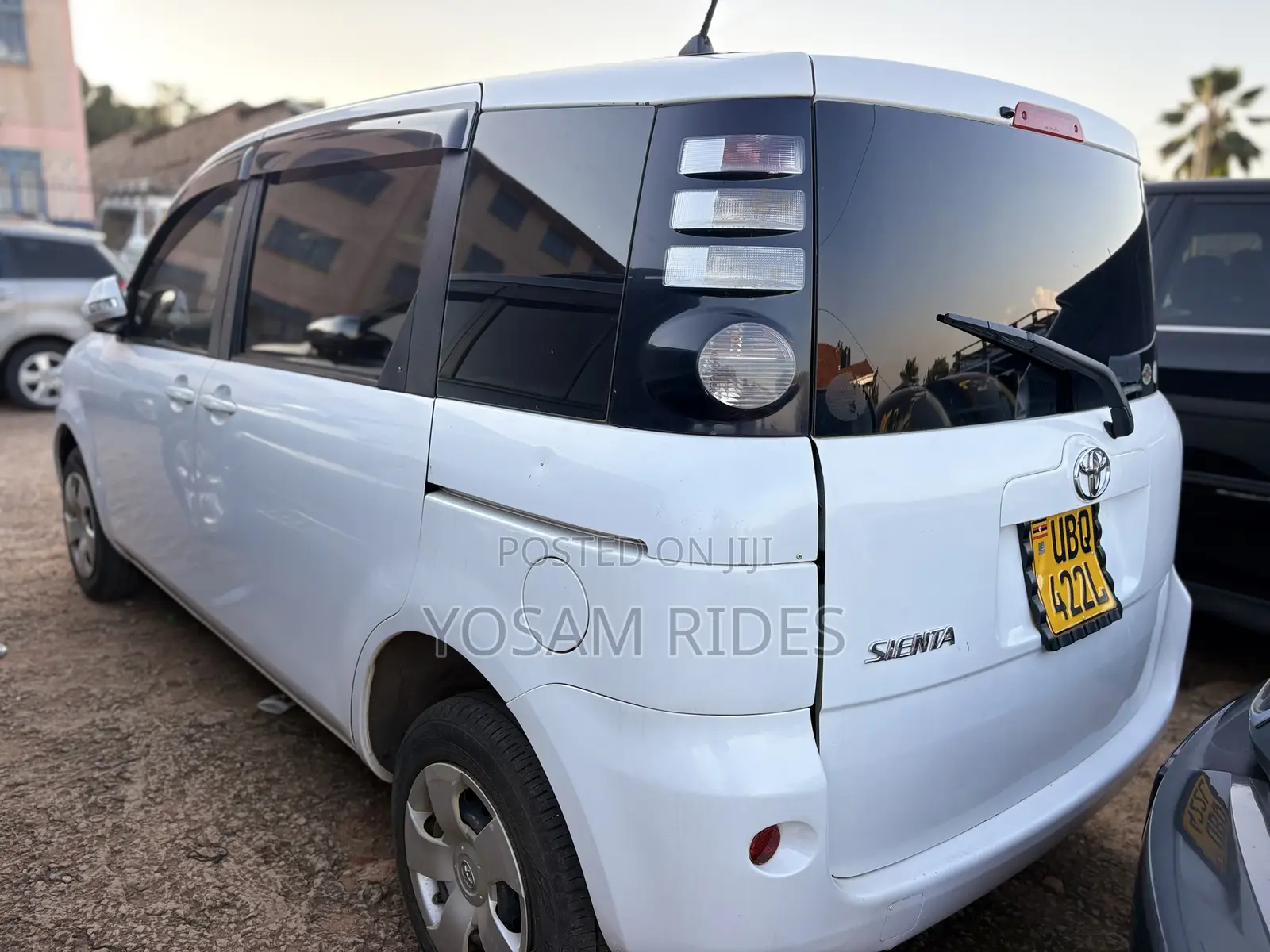 Toyota Sienta 1.5 FWD 2007 White